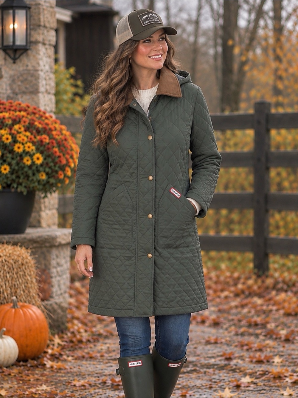 NWT Hunter Quilted Long Barn Jacket Green,Corduroy Collar Sz M Water Resistant